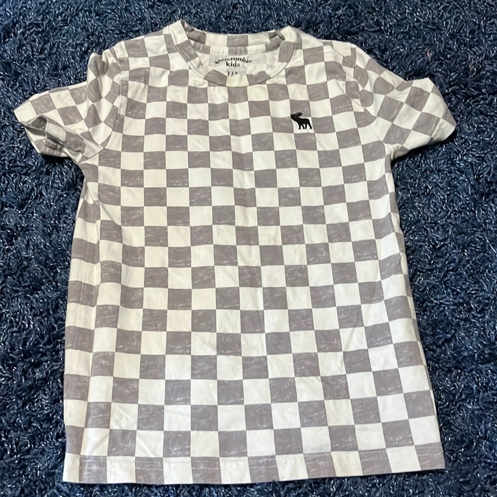 Boys Abercrombie Kids tshirt